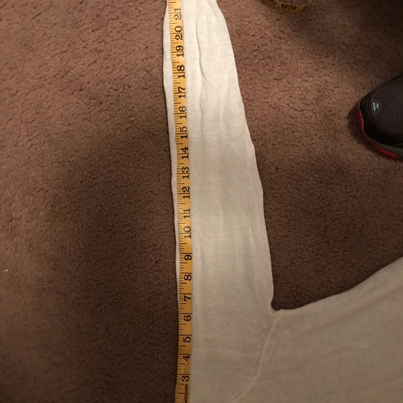 Lisa Todd knit sweater. White. Small. - Picture 7 of 10